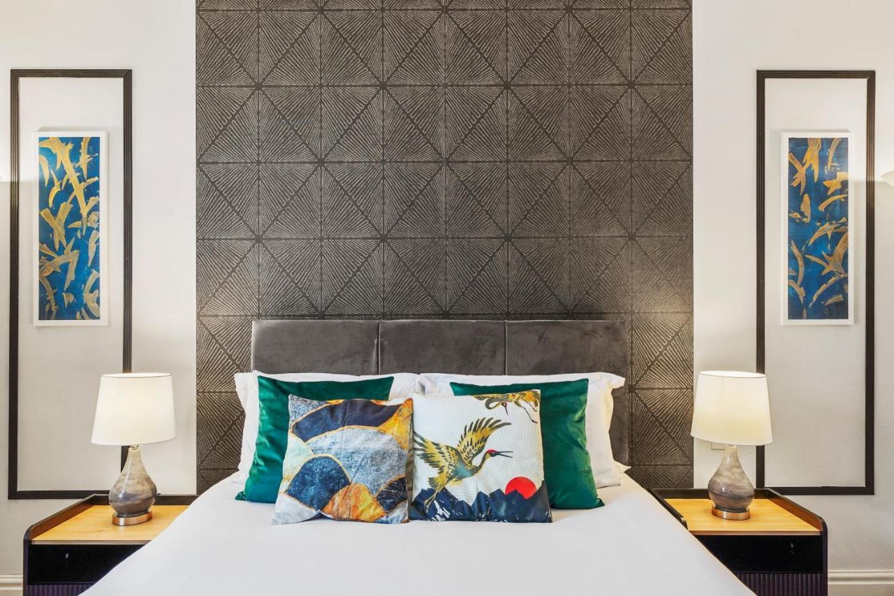 Pristine Stylish Townhouse On The Stray! - Sleeps 9 Villa Harrogate Luaran gambar